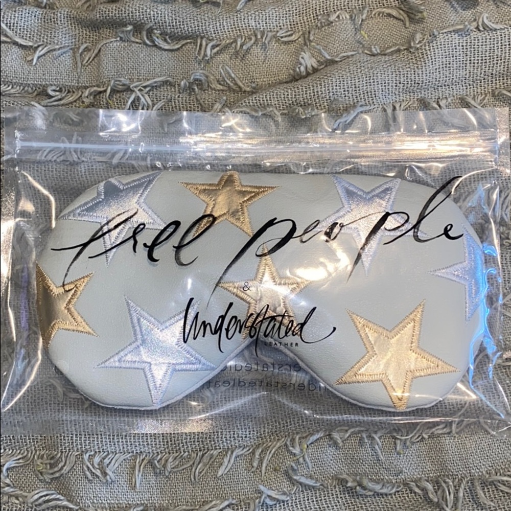 Eye mask